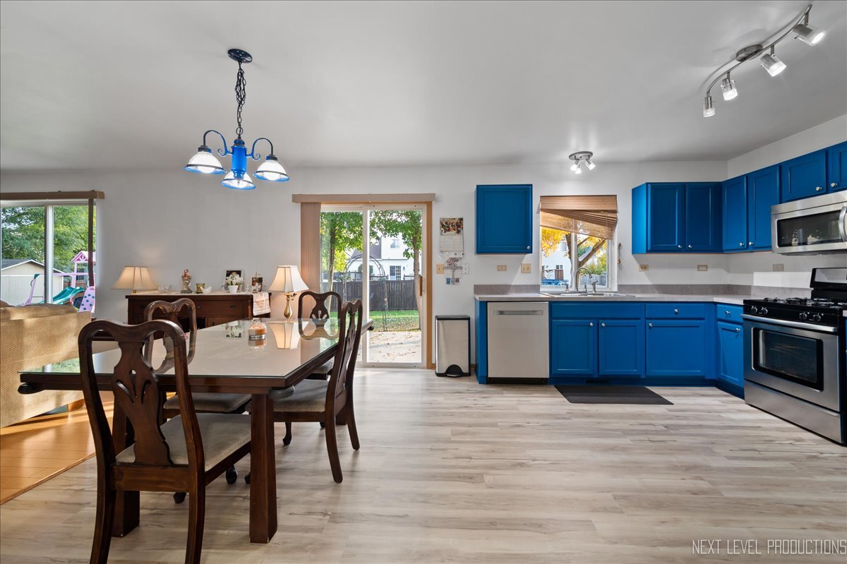 1296 Yellowpine Drive Aurora IL 60506