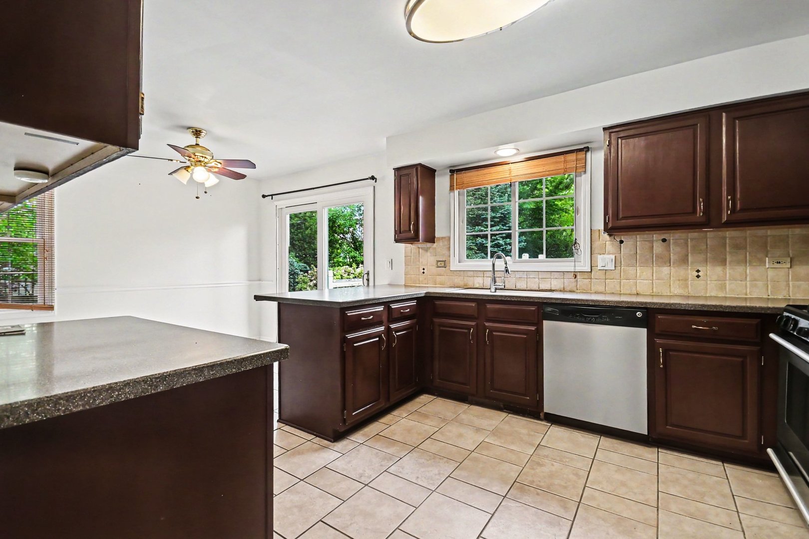 865 Warwick Lane SE Lake Zurich IL 60047