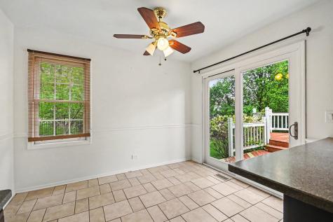865 Warwick Lane SE Lake Zurich IL 60047