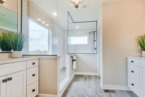 2 Prairie Landing Court Hawthorn Woods IL 60047