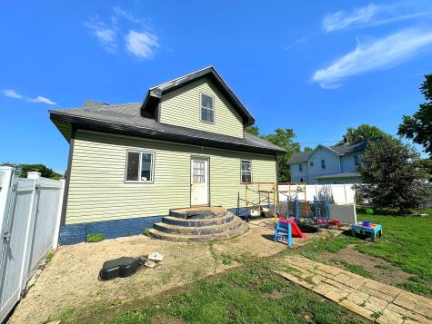 401 South Jackson Street Flanagan IL 61740