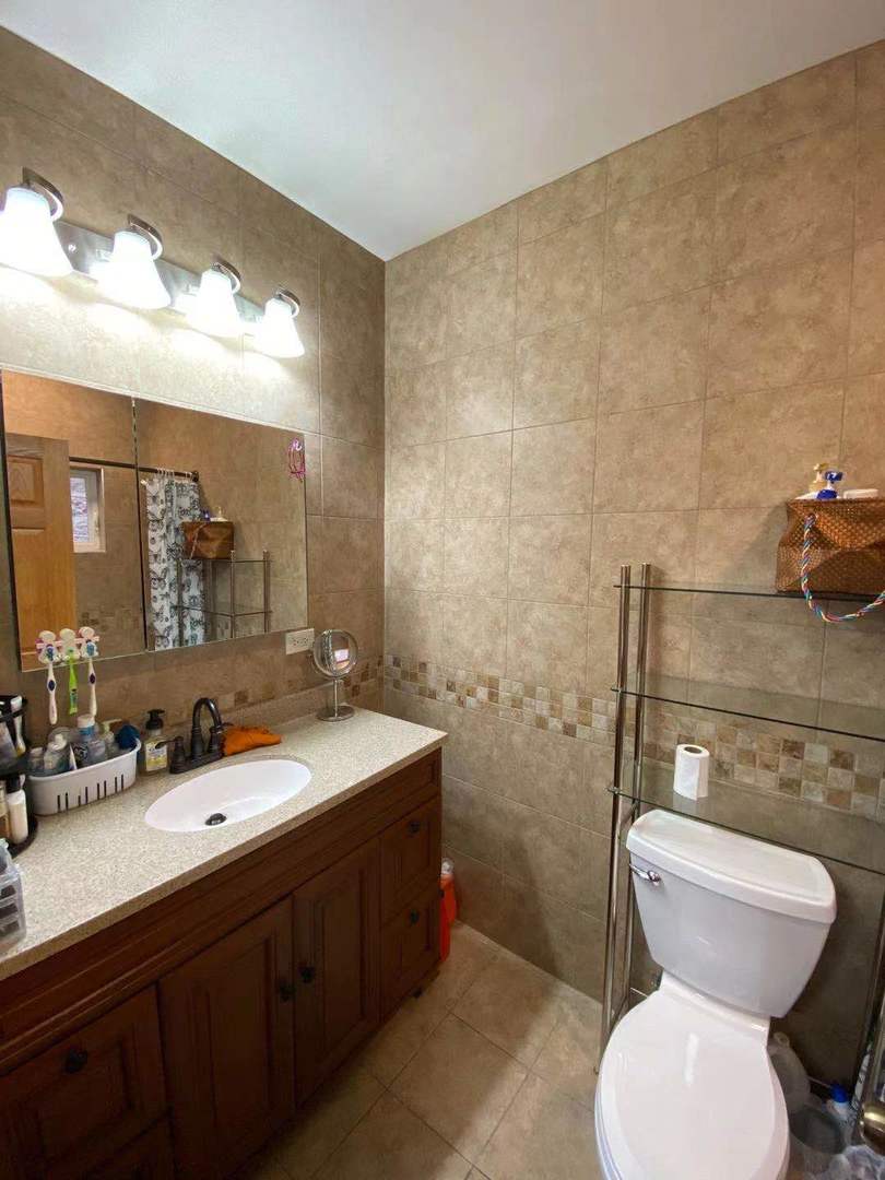 723 West 31st Street Chicago IL 60616