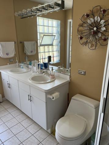 1018 East Oak Avenue La Grange Park IL 60526