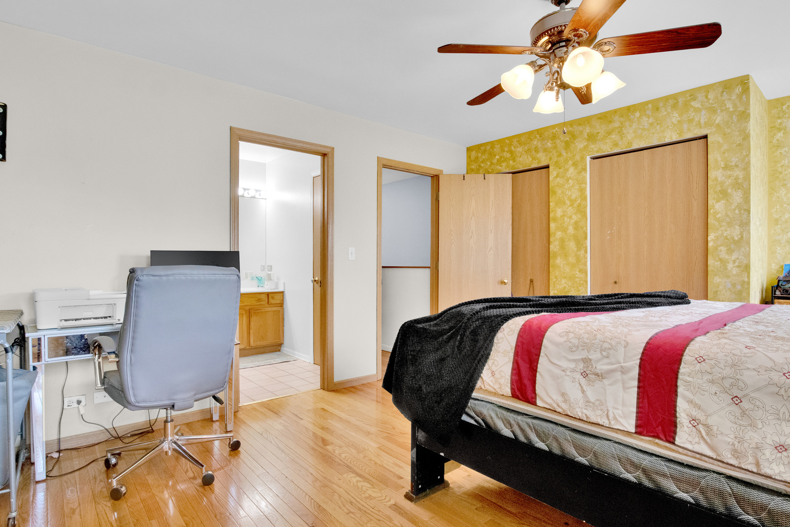 4757 South Langley Avenue Chicago IL 60615