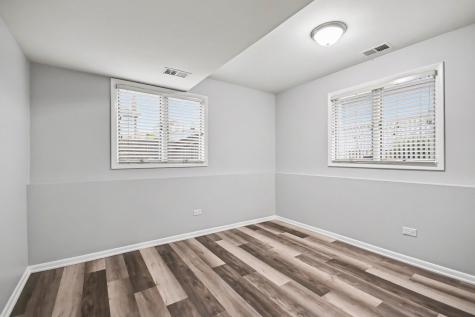 1452 Concord Avenue Westchester IL 60154