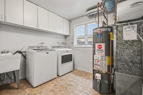 1452 Concord Avenue Westchester IL 60154