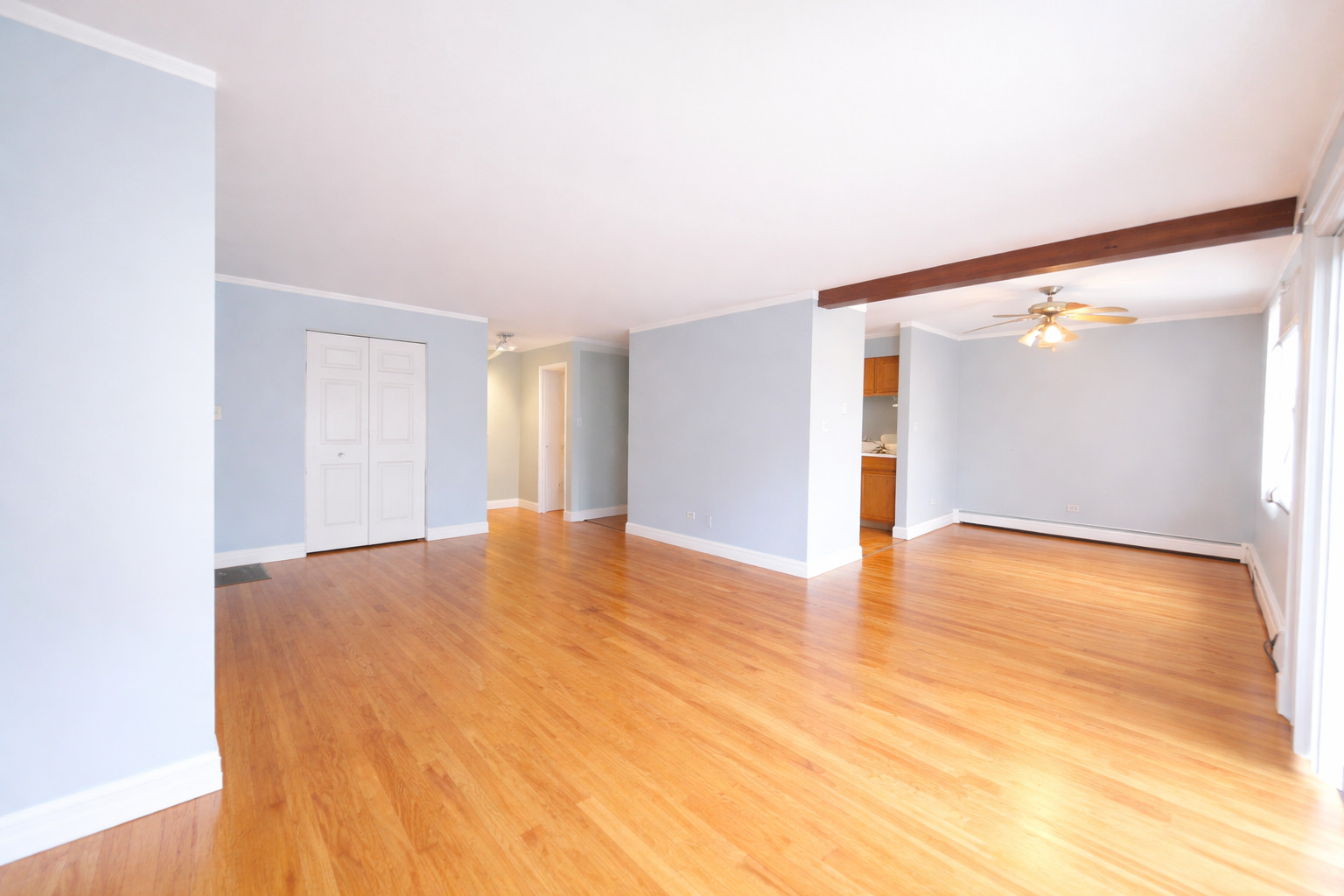 6113 West 64th Place Chicago IL 60638