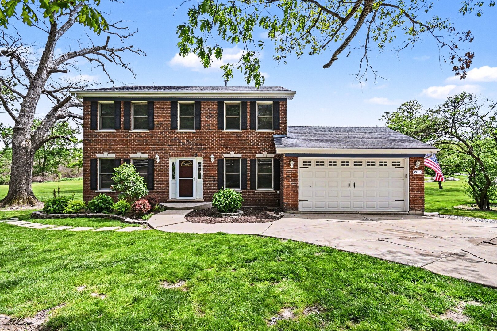 23115 South Hidden Lake Trail Crete IL 60417