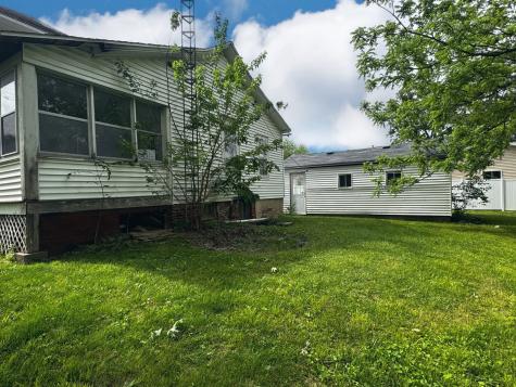 927 South Vermillion Street Streator IL 61364