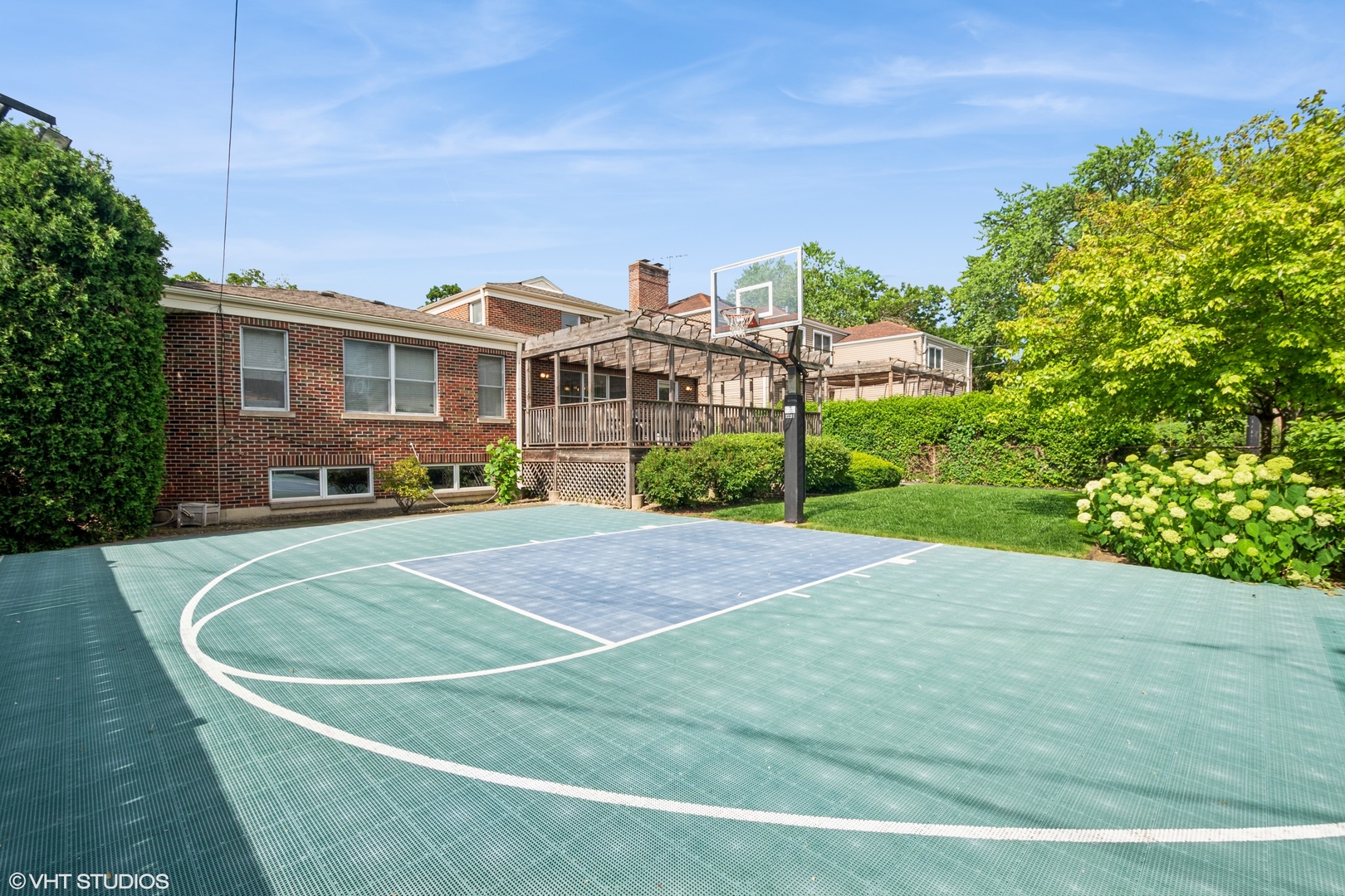 2709 West Sherwin Avenue Chicago IL 60645
