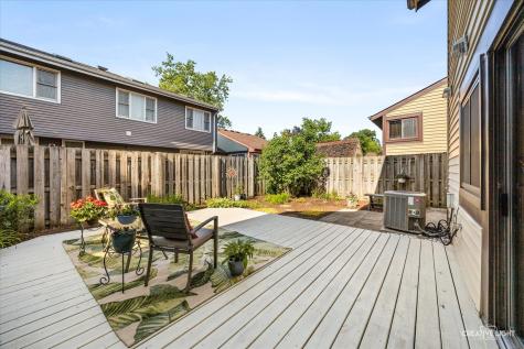 30W056 Buckthorn Court Warrenville IL 60555
