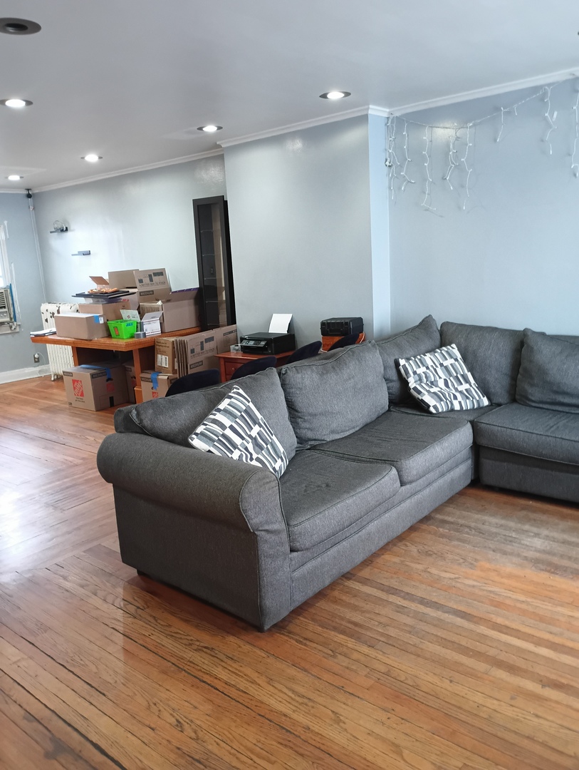 3534 West Le Moyne Street Chicago IL 60651