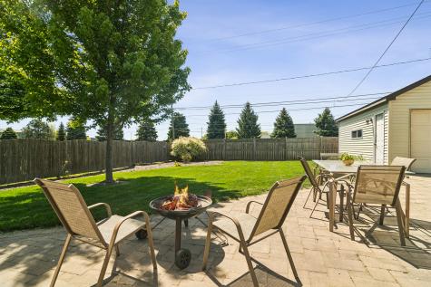 805 East Ironwood Drive Mount Prospect IL 60056