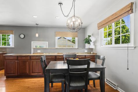 805 East Ironwood Drive Mount Prospect IL 60056