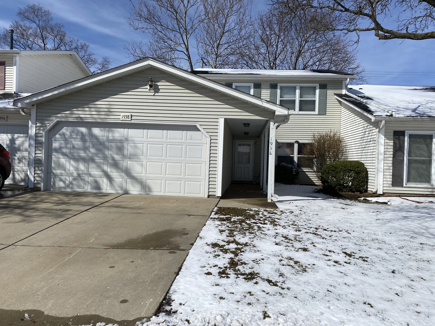 1938 Wildwood Circle Glendale Heights IL 60139