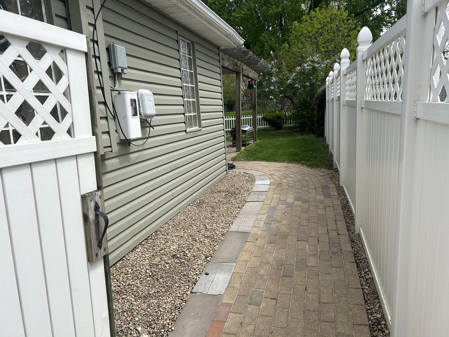117 South Westmore Meyers Road Lombard IL 60148