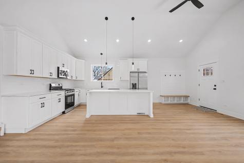 8244 44TH Street Lyons IL 60534