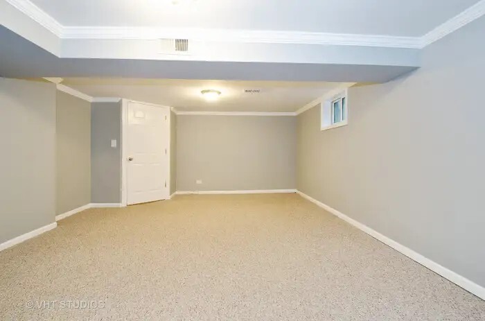 2749 West North Shore Avenue Chicago IL 60645