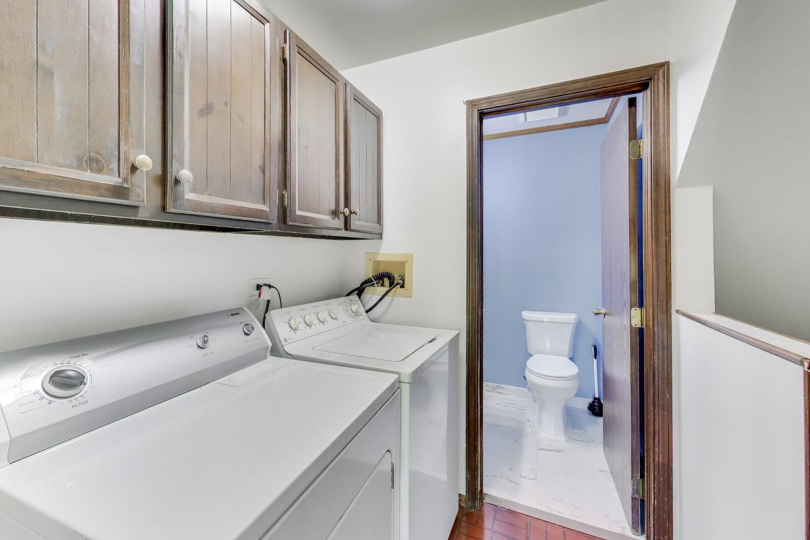 1276 Chatham Lane Roselle IL 60172