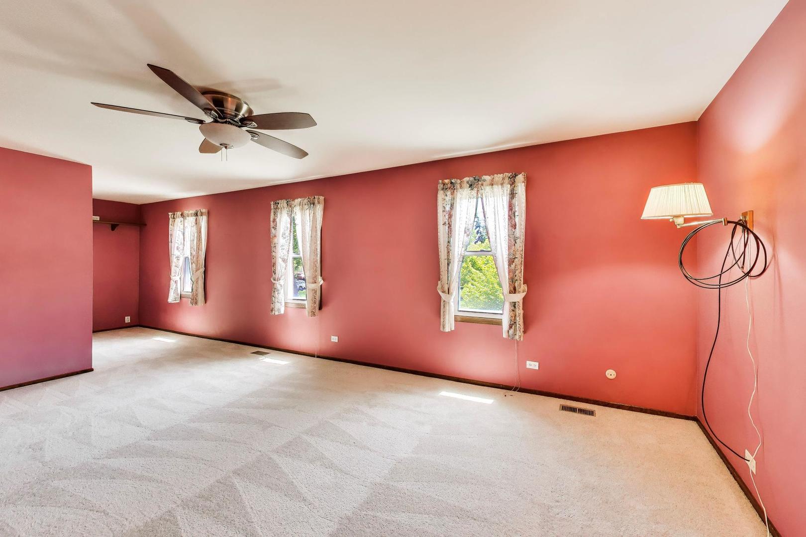 1276 Chatham Lane Roselle IL 60172