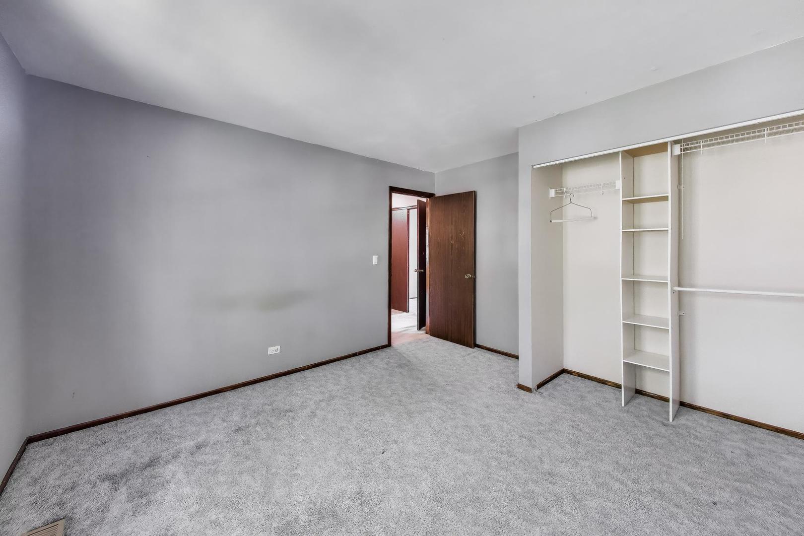 1276 Chatham Lane Roselle IL 60172