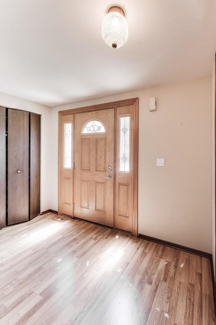 1276 Chatham Lane Roselle IL 60172