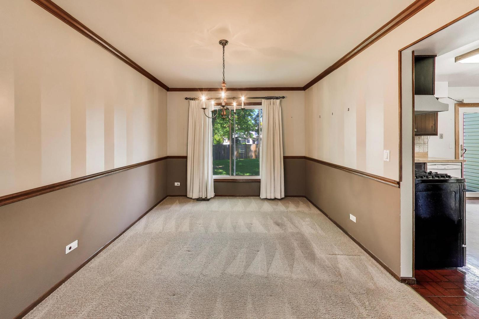 1276 Chatham Lane Roselle IL 60172