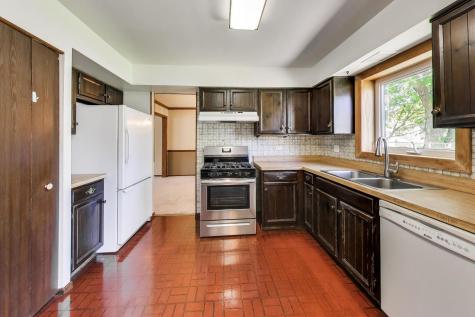 1276 Chatham Lane Roselle IL 60172