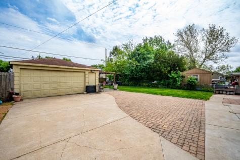 4521 South Wisconsin Avenue Forest View IL 60402