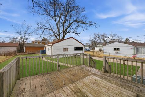 1354 Gordon Avenue Calumet City IL 60409