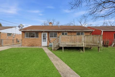 1354 Gordon Avenue Calumet City IL 60409