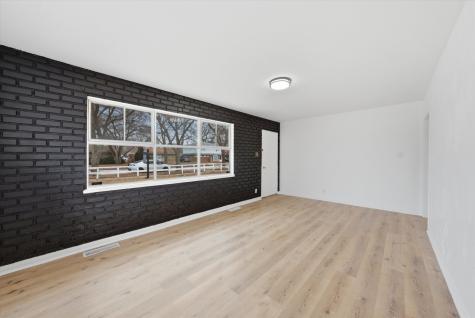 1354 Gordon Avenue Calumet City IL 60409
