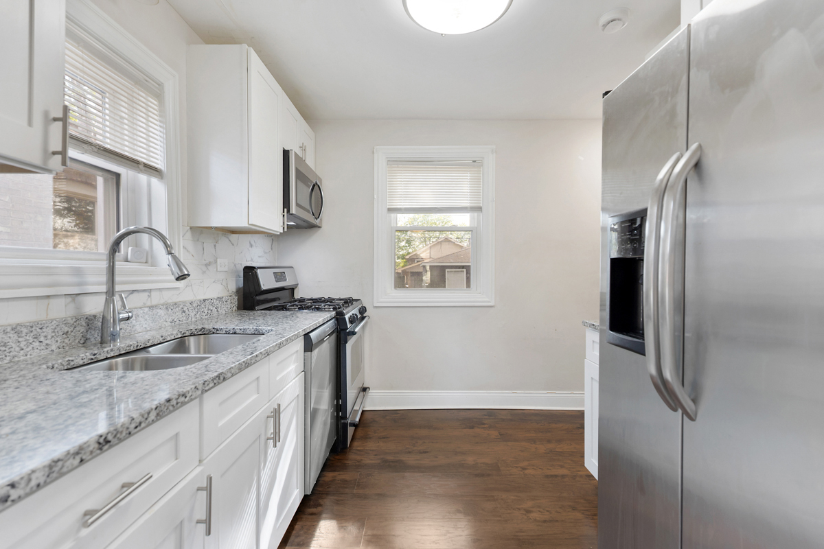 12511 South State Street Chicago IL 60628
