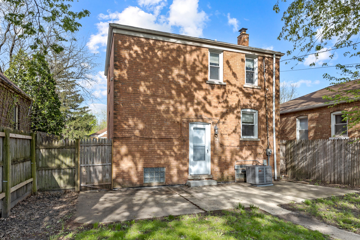 12511 South State Street Chicago IL 60628