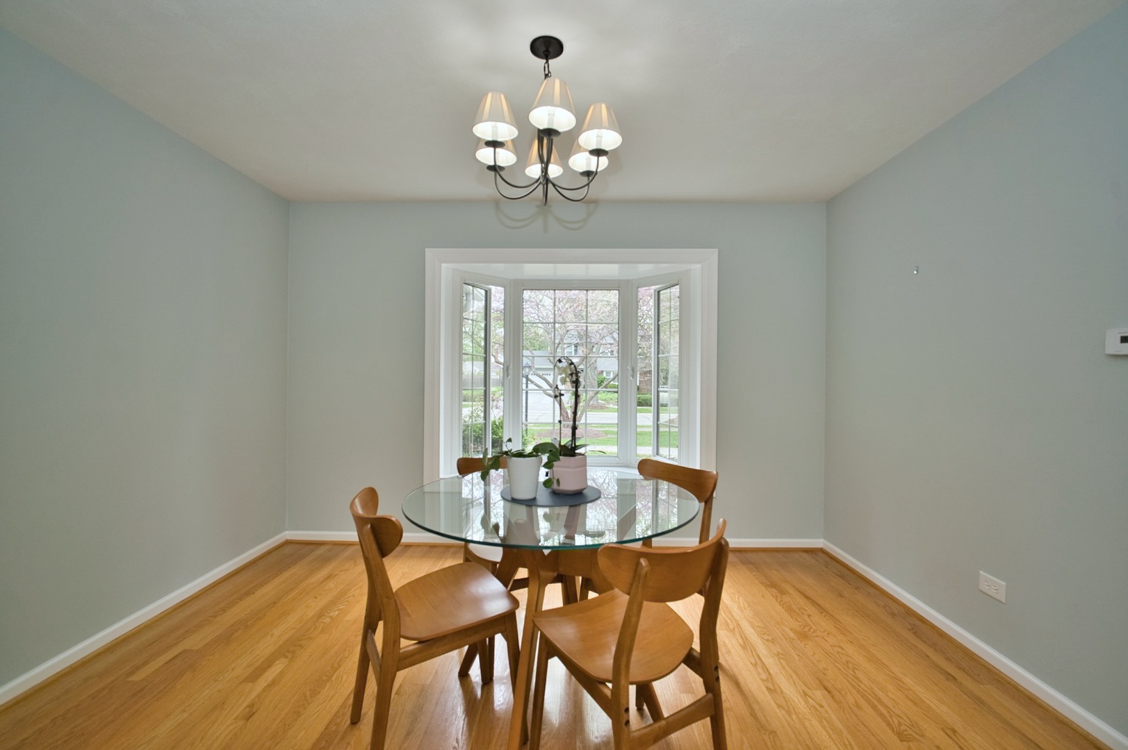 2S510 Seneca Drive Wheaton IL 60189