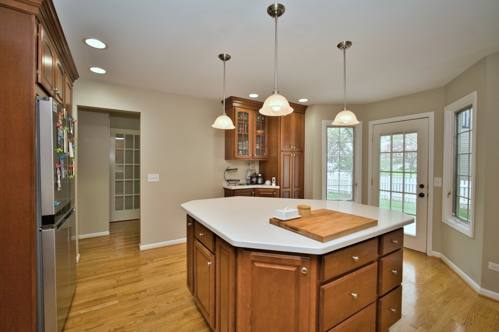2S510 Seneca Drive Wheaton IL 60189
