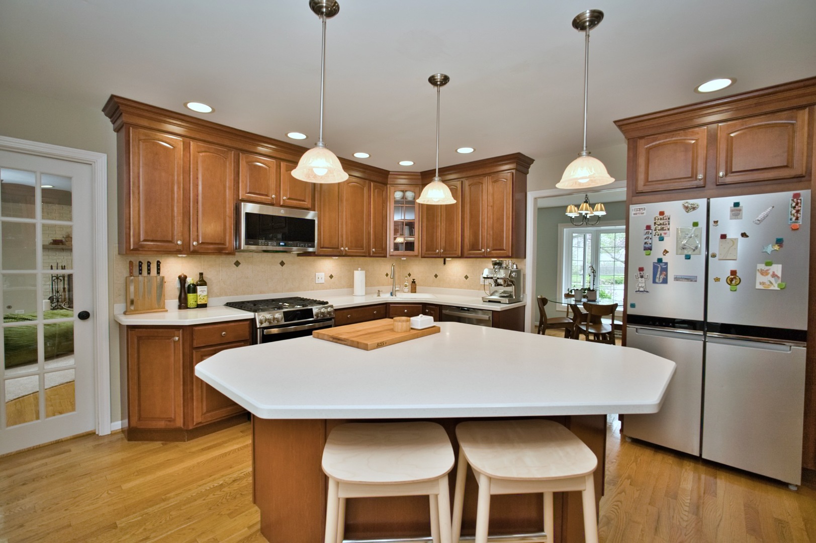 2S510 Seneca Drive Wheaton IL 60189
