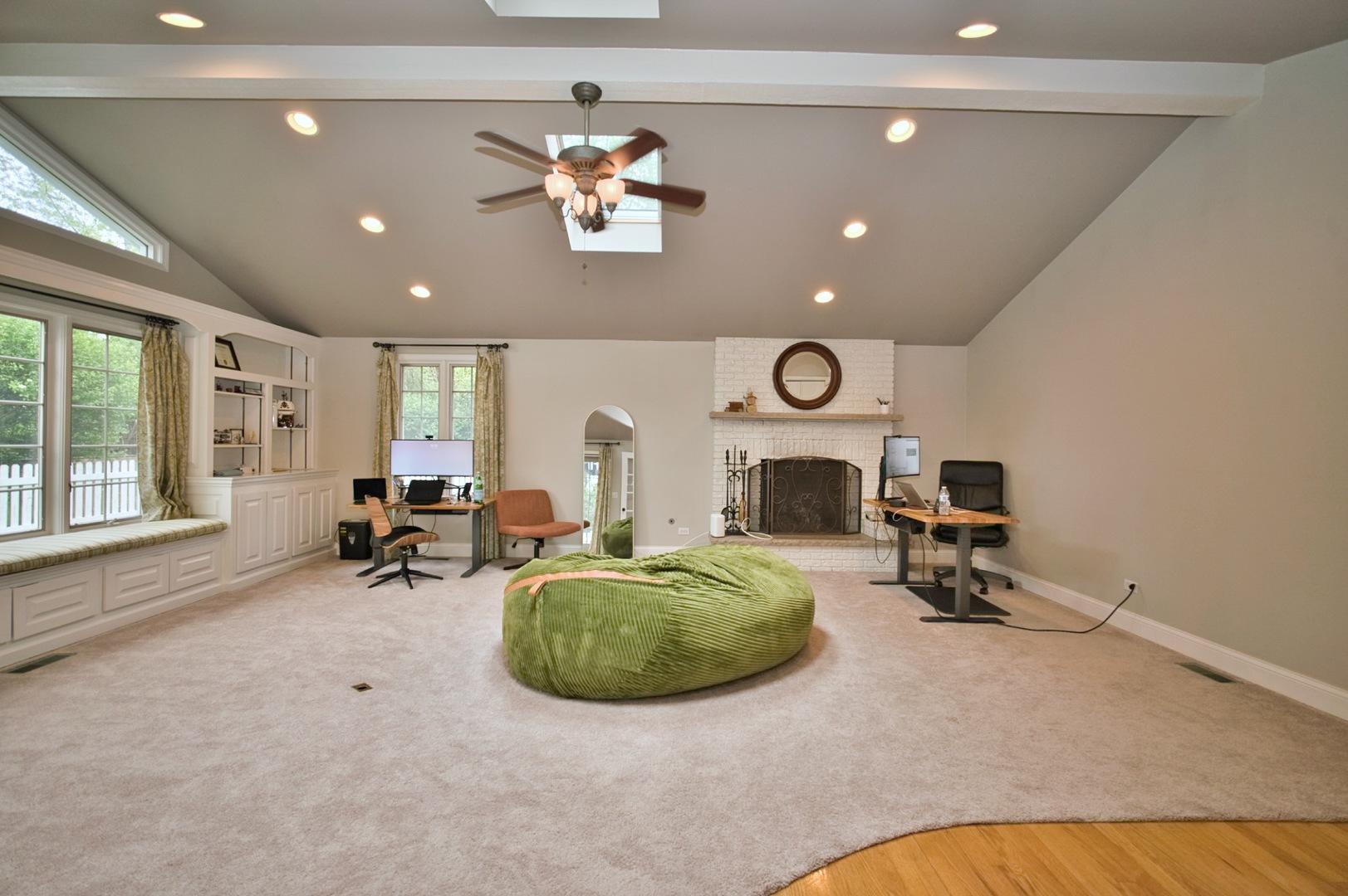 2S510 Seneca Drive Wheaton IL 60189