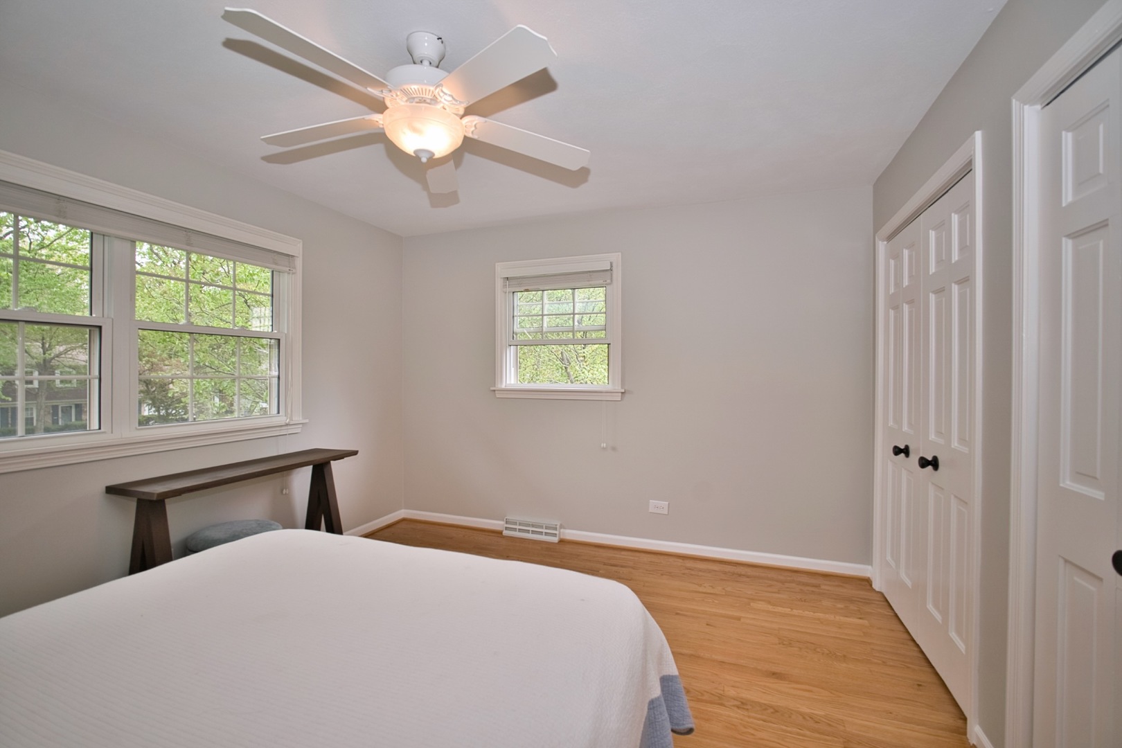 2S510 Seneca Drive Wheaton IL 60189