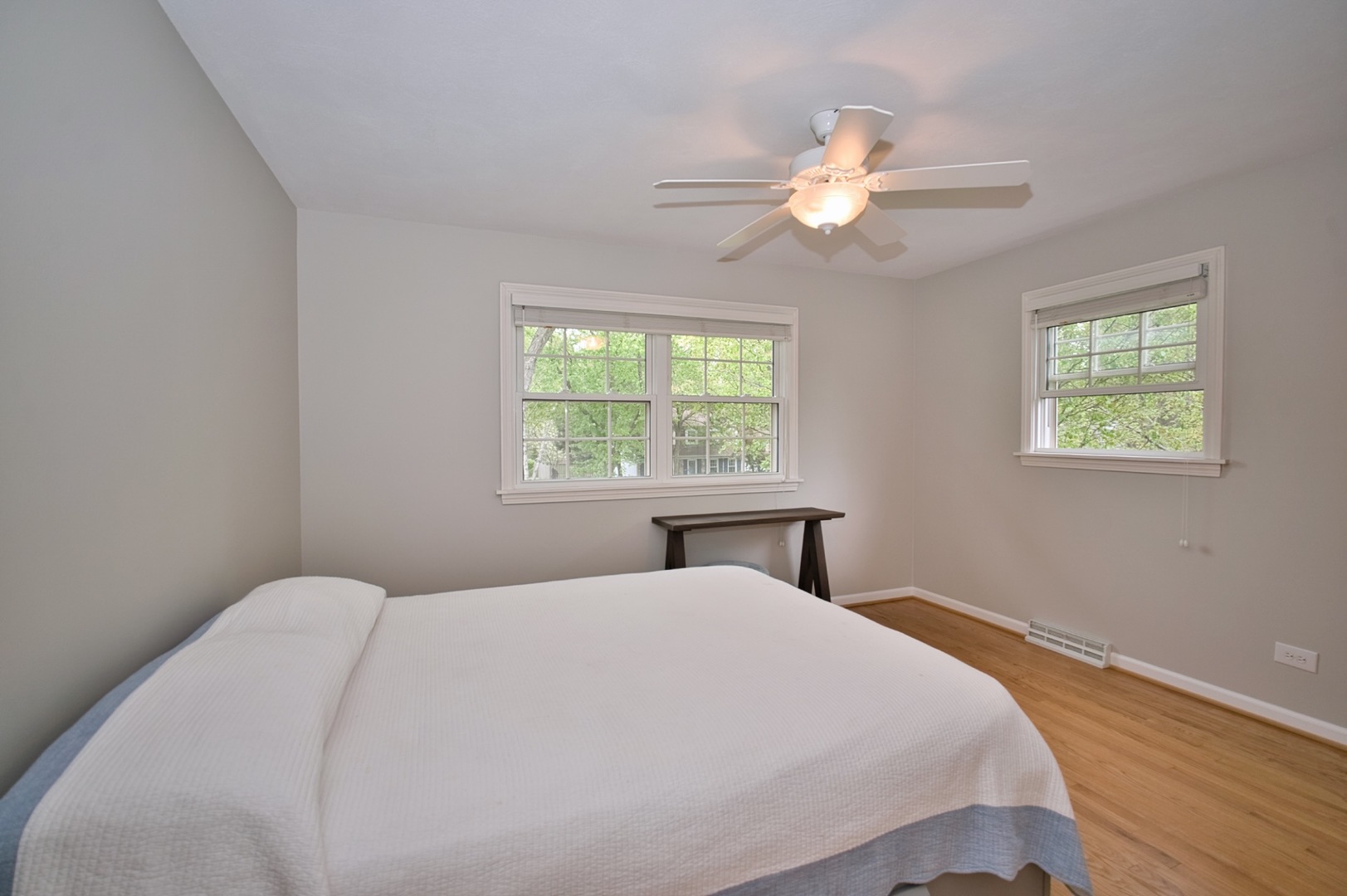 2S510 Seneca Drive Wheaton IL 60189