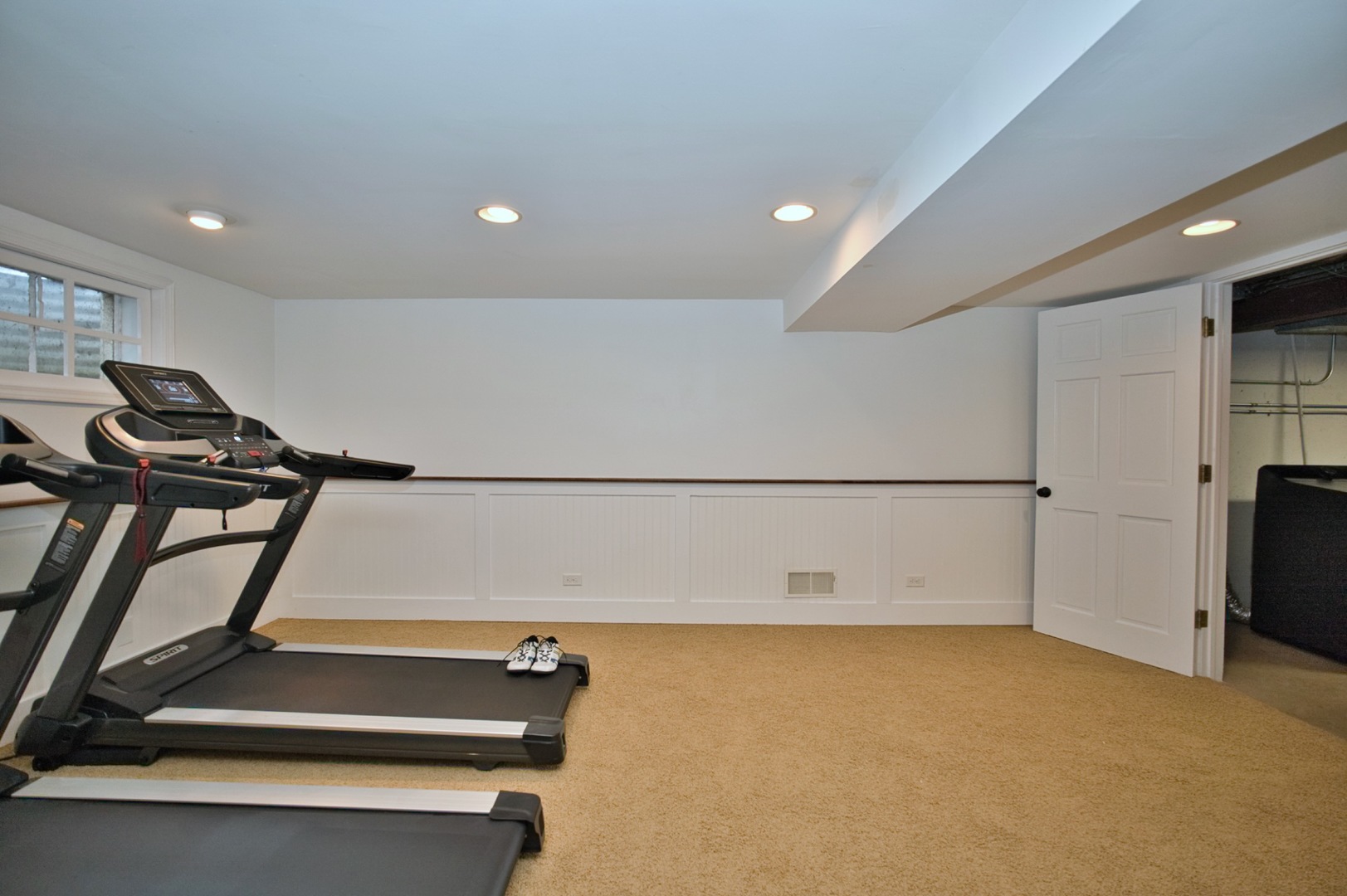 2S510 Seneca Drive Wheaton IL 60189