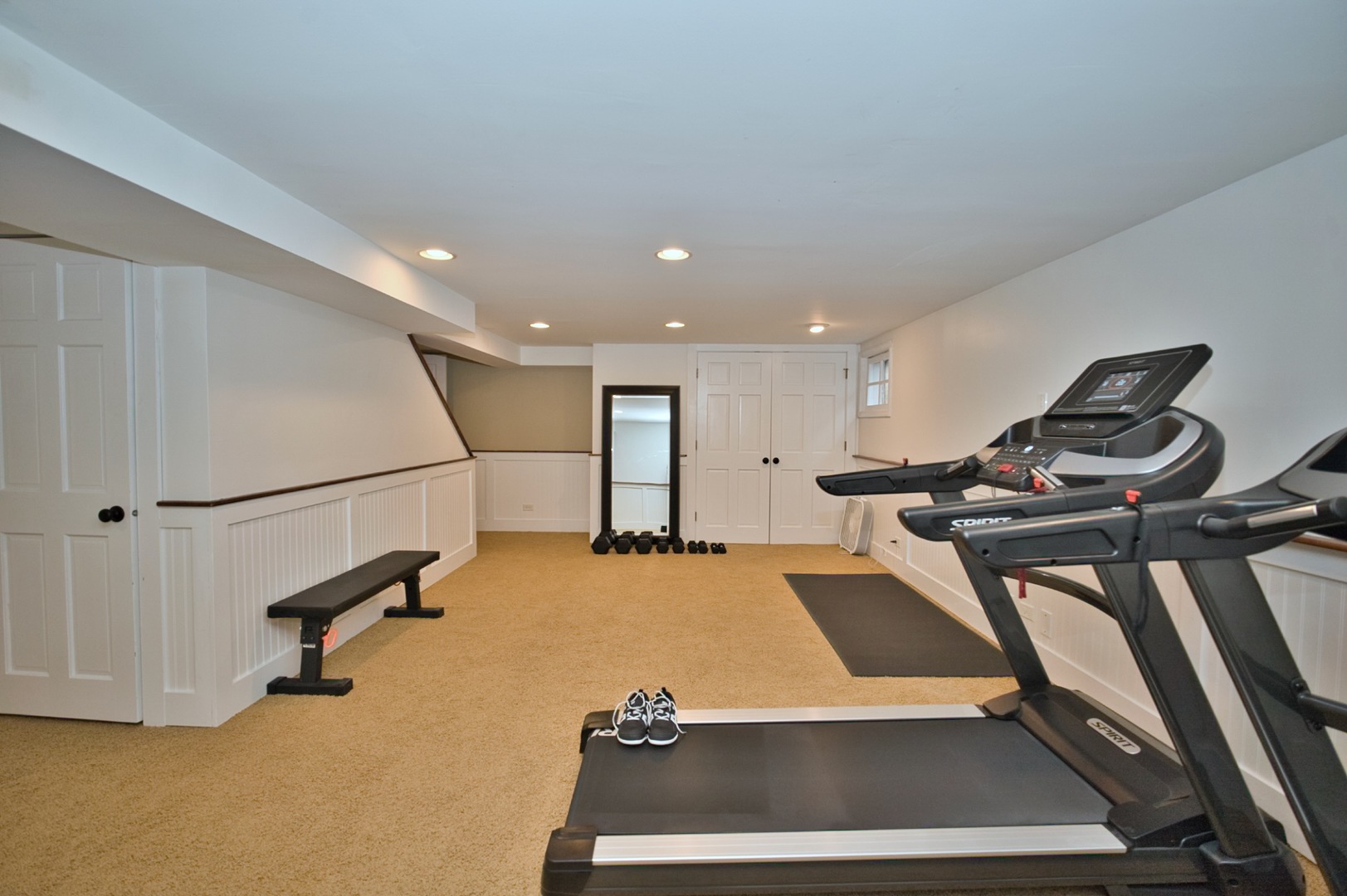 2S510 Seneca Drive Wheaton IL 60189