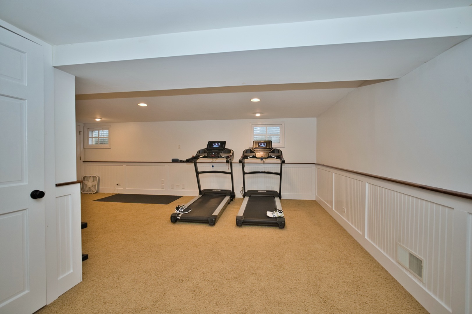 2S510 Seneca Drive Wheaton IL 60189