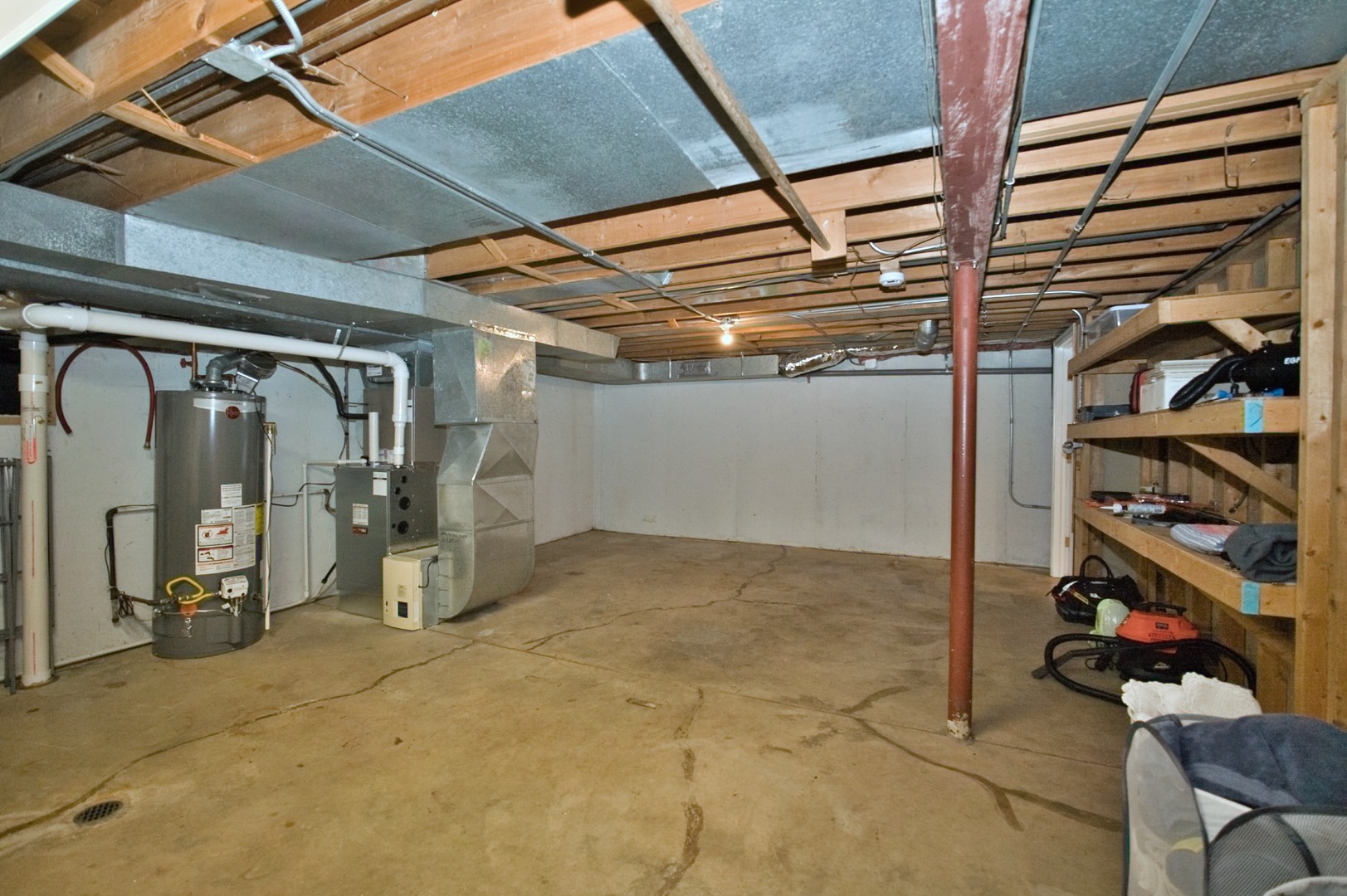 2S510 Seneca Drive Wheaton IL 60189