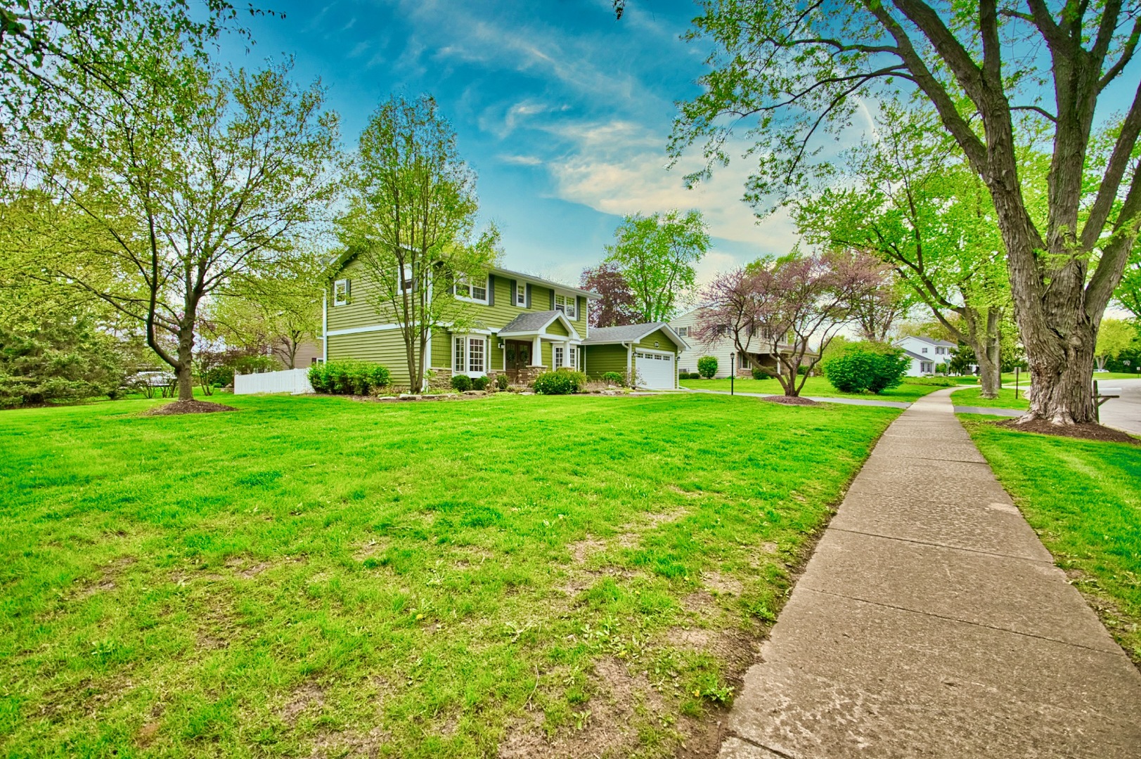 2S510 Seneca Drive Wheaton IL 60189