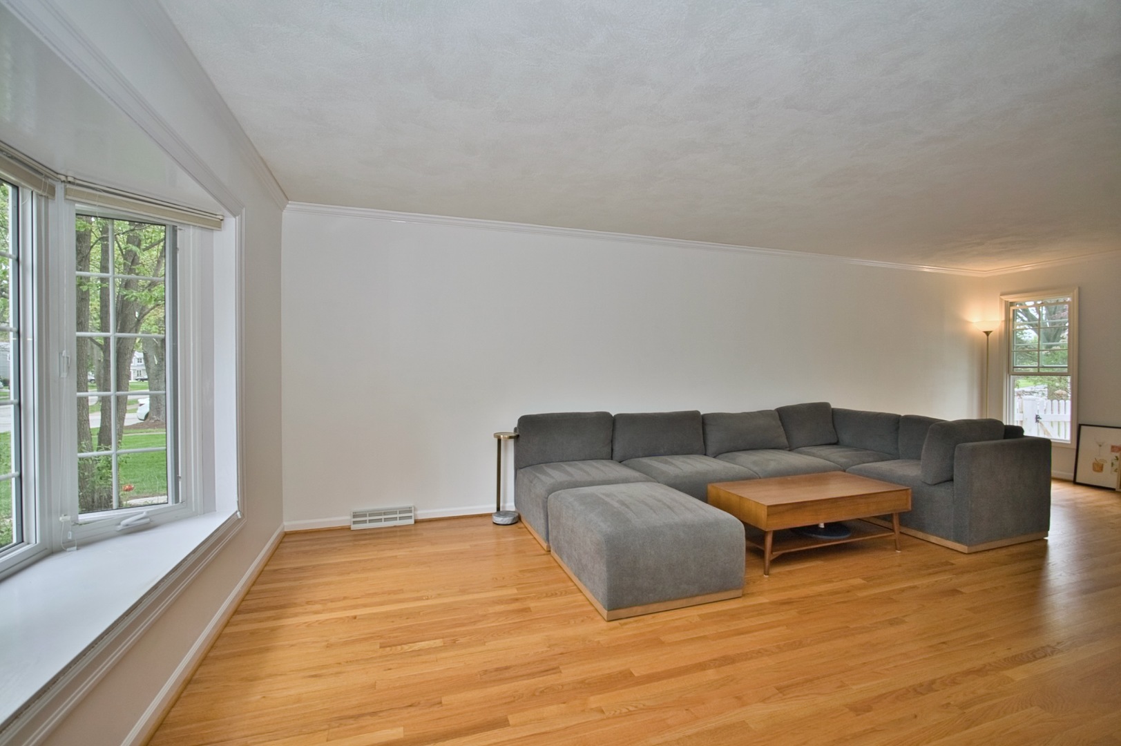 2S510 Seneca Drive Wheaton IL 60189