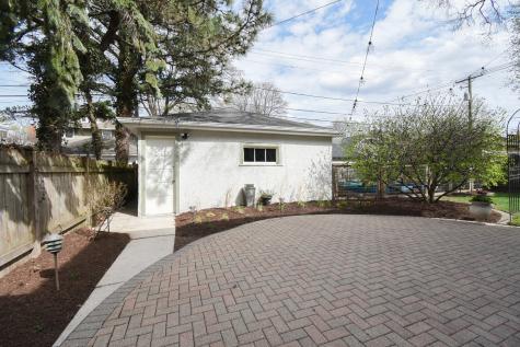 818 North Euclid Avenue Oak Park IL 60302