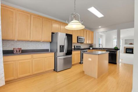 2801 Waterfront Avenue Algonquin IL 60102