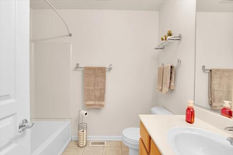 2801 Waterfront Avenue Algonquin IL 60102