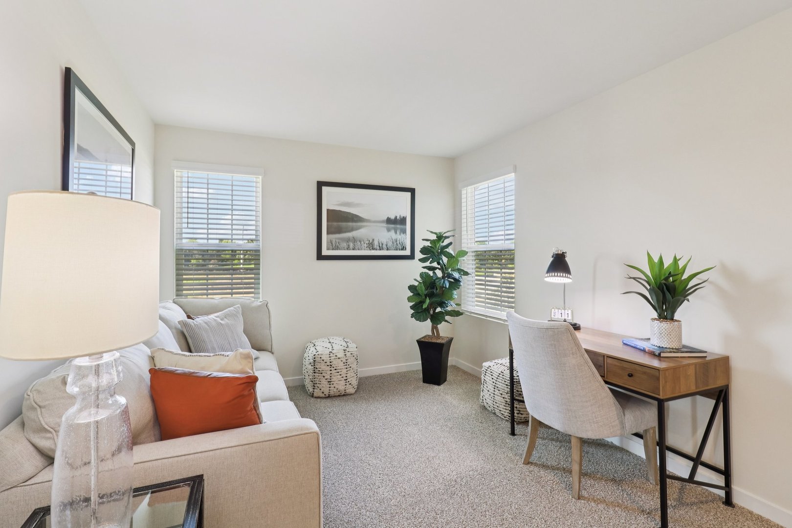 1776 Stable Lane Aurora IL 60503